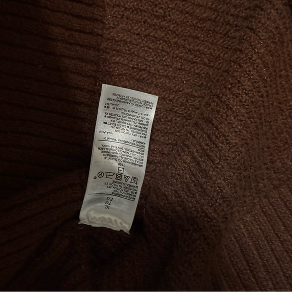 Old Navy Cardigan Sweater - Picture 6 of 6